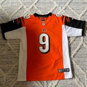 Kids Large Joe Burrow Nike Cincinnati Bengals Jersey.